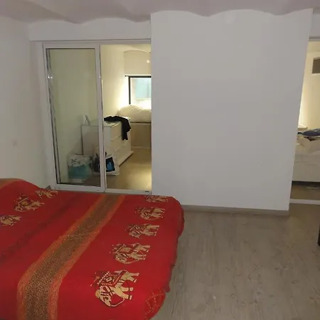 Riviera Of Hotel