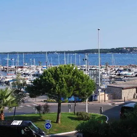 Riviera Of Hotel 4*